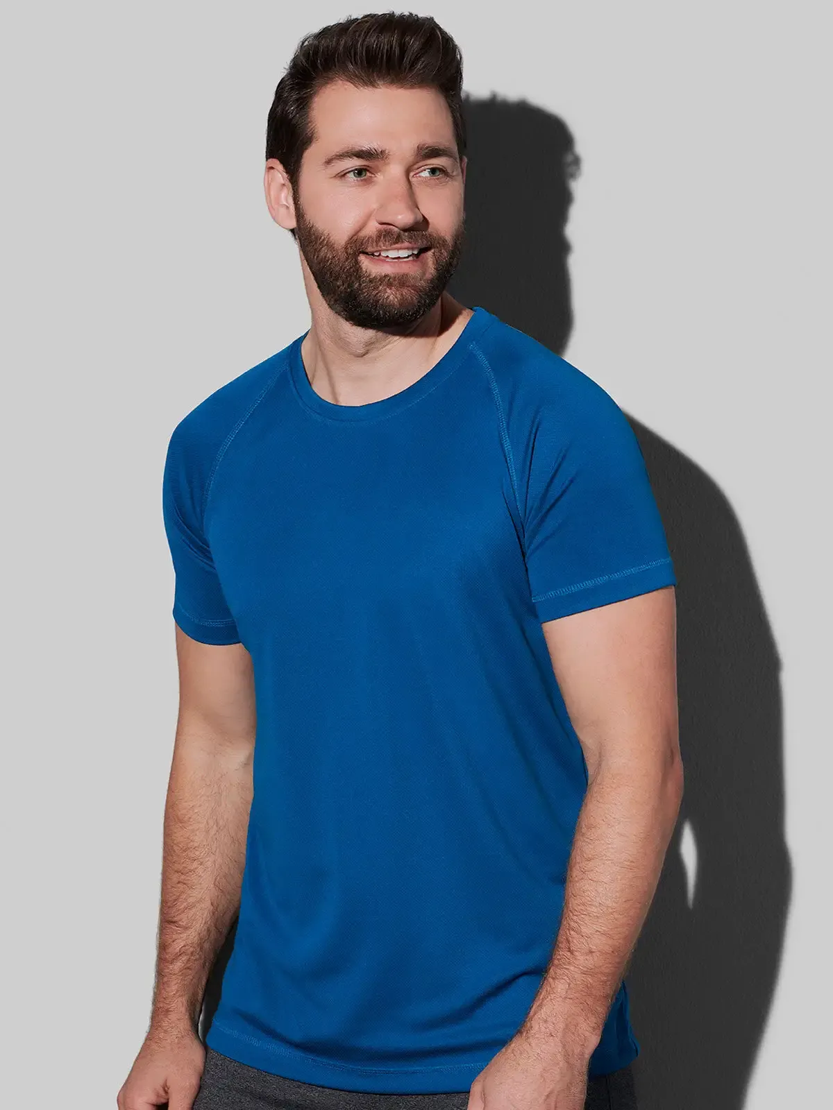 T-shirt a maniche corte raglan e struttura con cuciture laterali - Stedman - ST8410