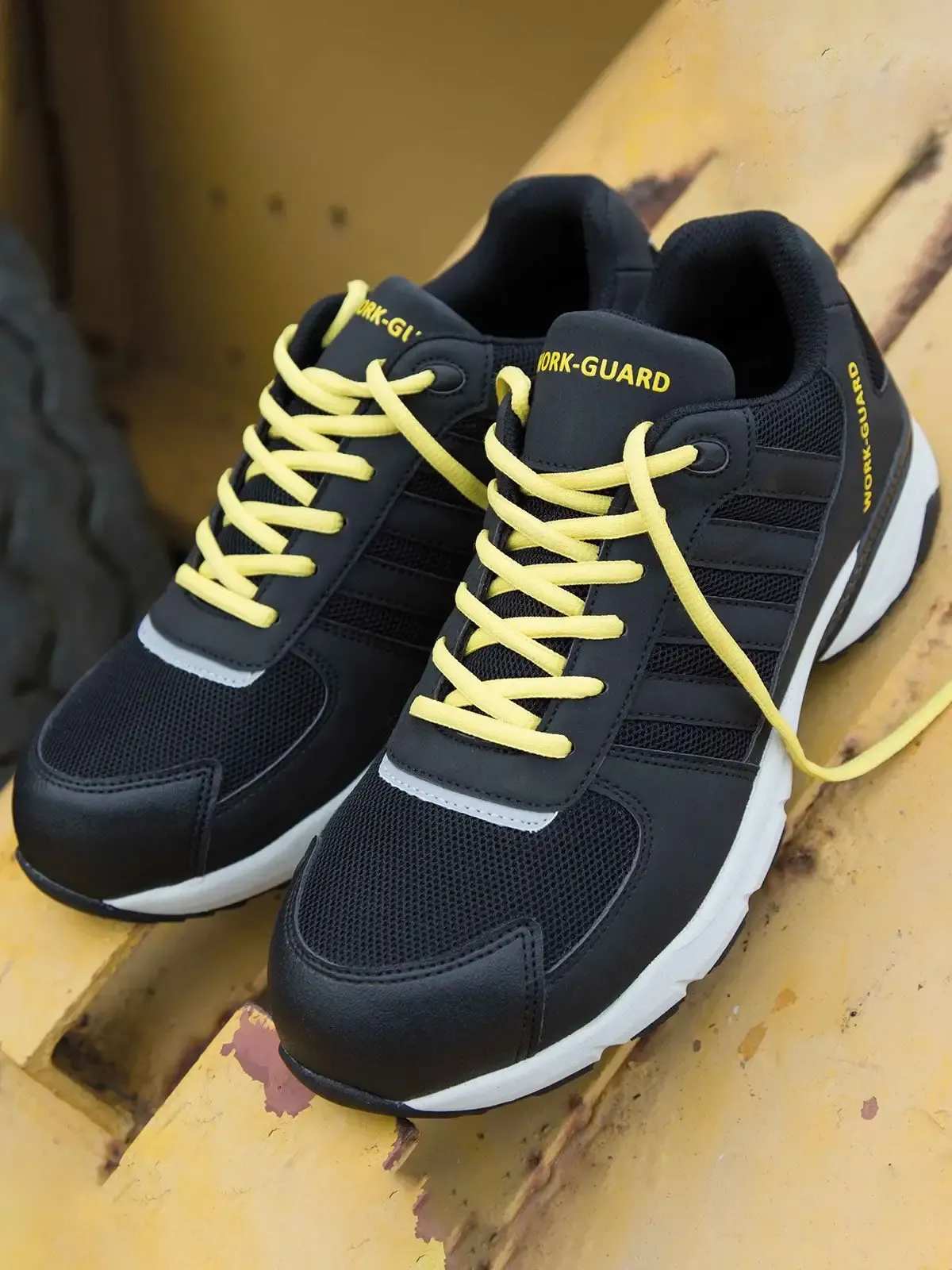 Scarpe antinfortunistica con punta in gomma protettiva - Result - RER348X