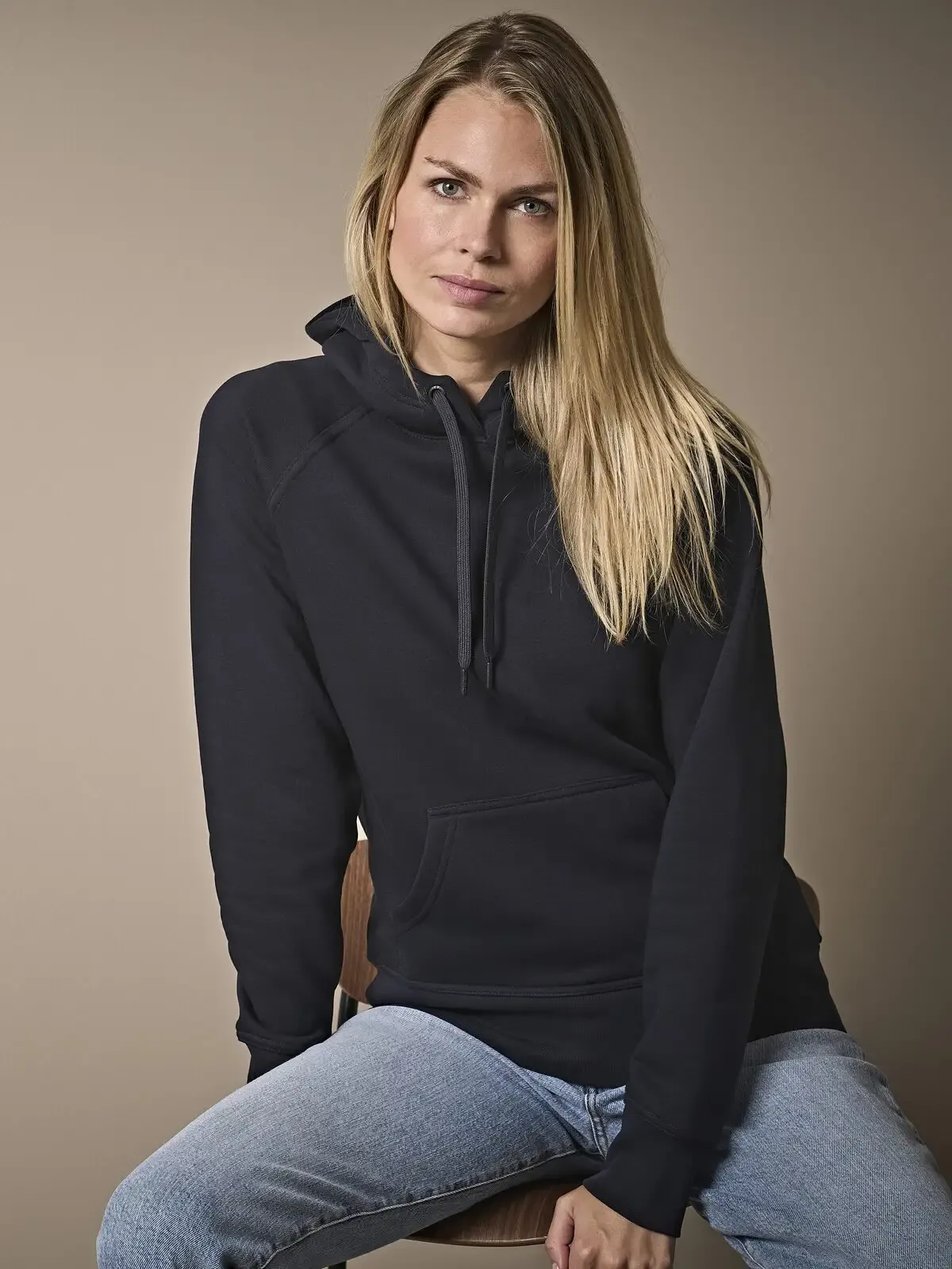 Felpa da donna con cappuccio e ampia tasca a canguro - Tee Jays - TJ5431