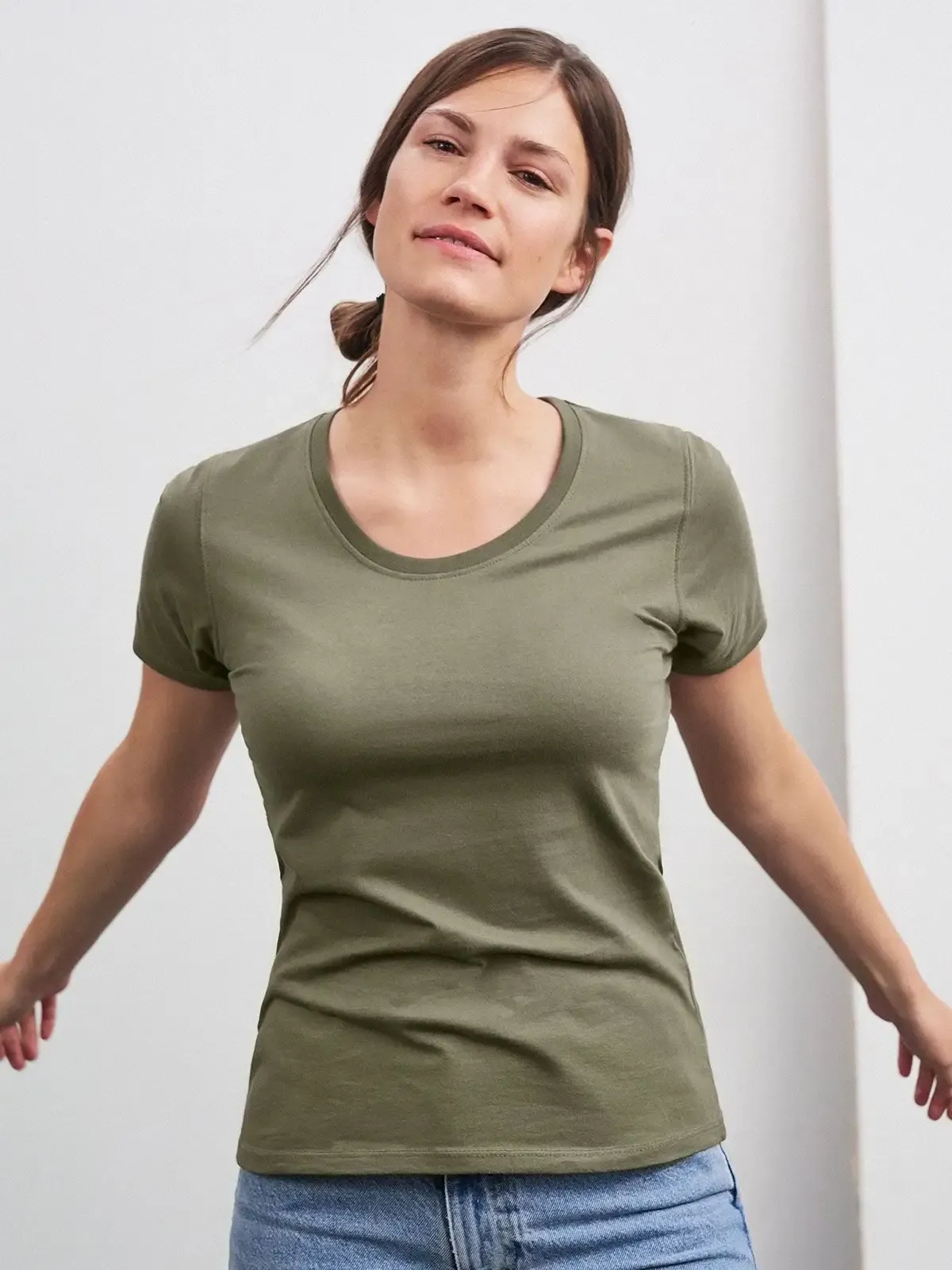T-shirt da donna con girocollo in single jersey e bordi lavorati - James & Nicholson - JN901