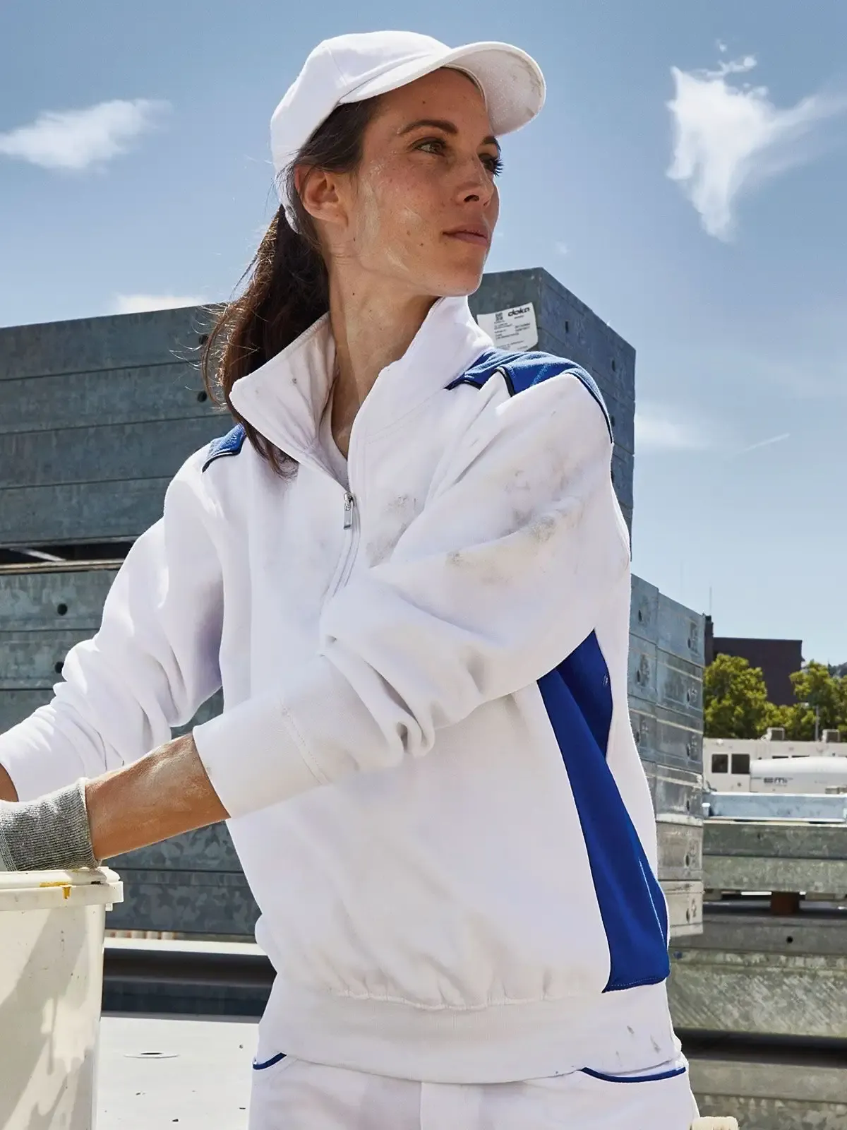 Felpa da lavoro con maniche set-in ed inserti contrastanti - James & Nicholson - JN868