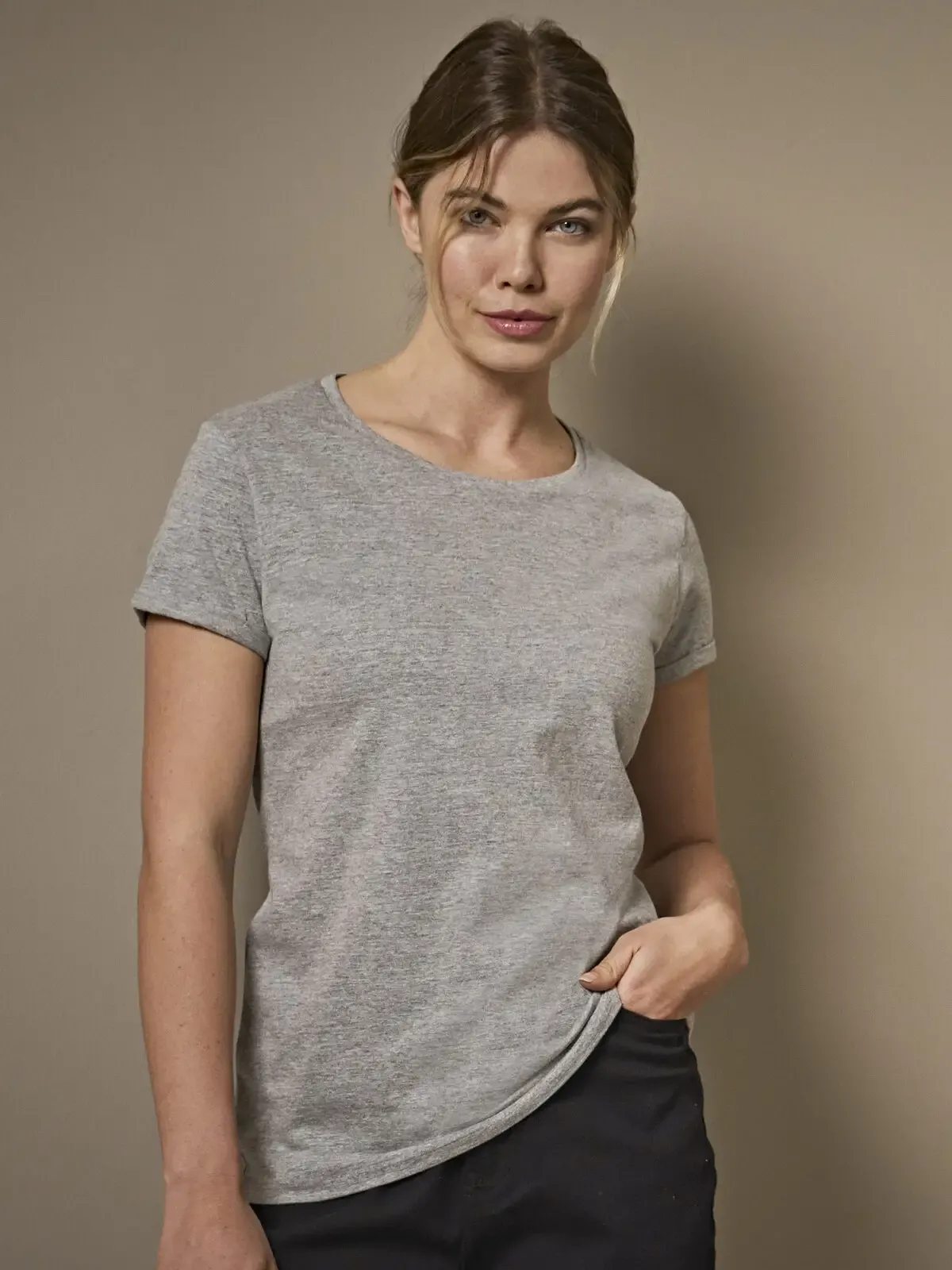 T-shirt da donna a manica corta con vestibilità comoda - Tee Jays - TJ5063