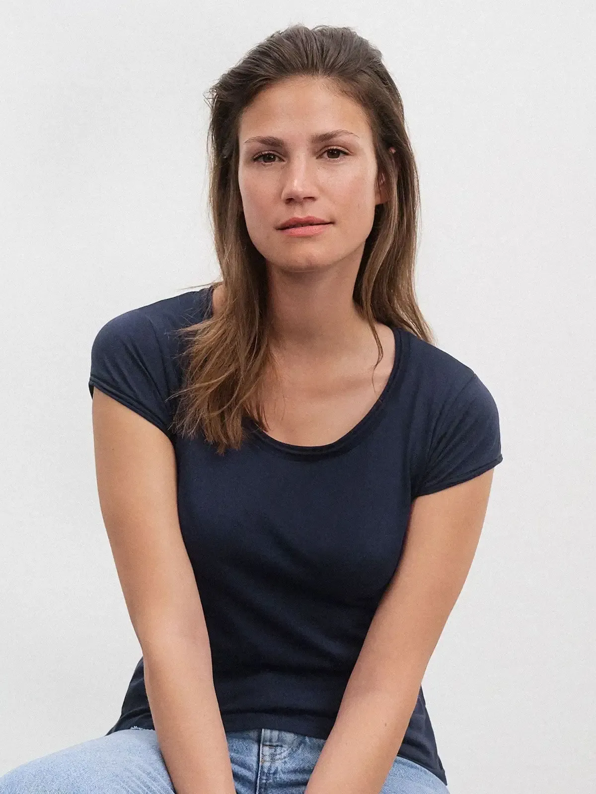 Maglietta da donna con girocollo e manica corta con orlo arrotolato - James & Nicholson - JN8001