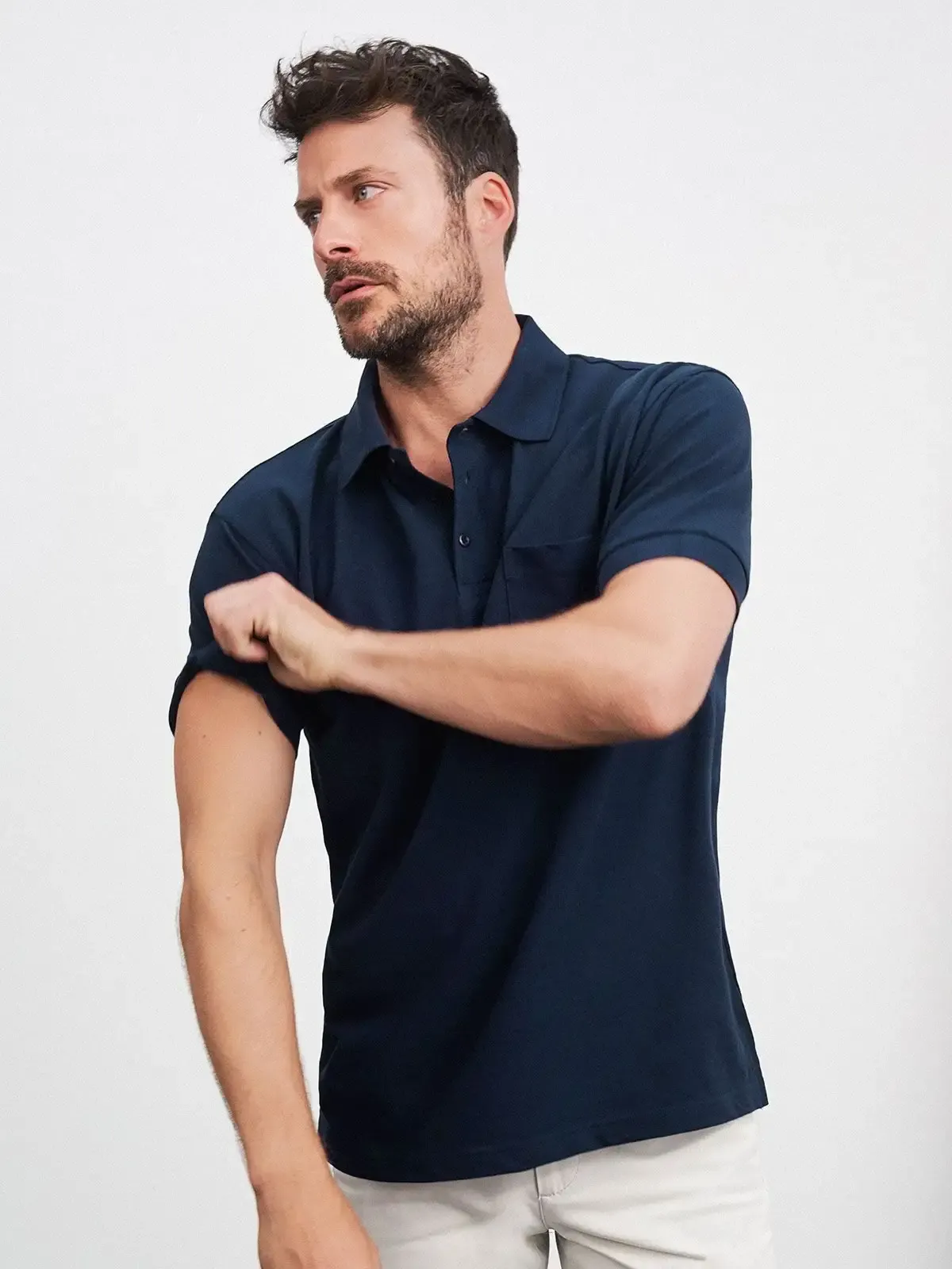 Polo Piqué classica con taschino finemente strutturato - James & Nicholson - JN026